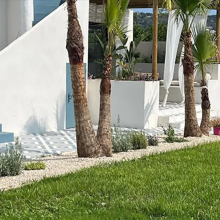 Casanoa Luxury Villa *